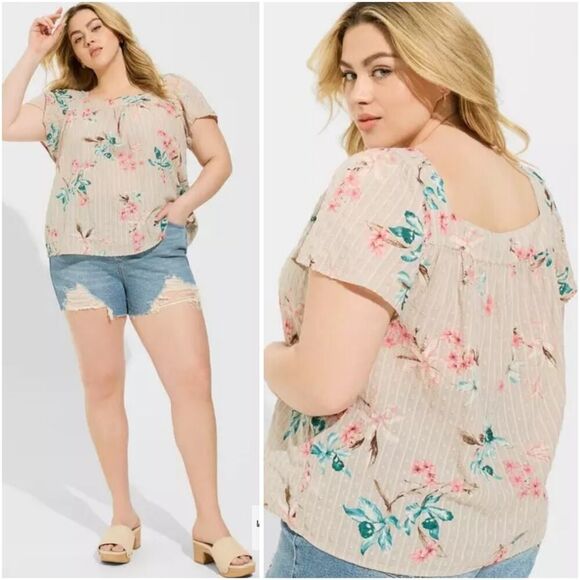 Torrid Clip Jacquard Square Neck Flutter Sleeve Top sz 1 - Picture 1 of 11
